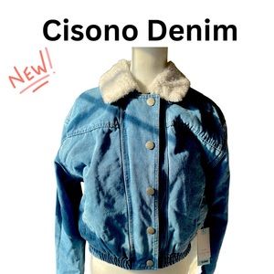 Ci Sono denim jacket With Lining Zipper And Button Snaps New With tags!